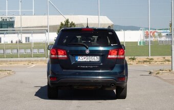 Fiat Freemont z roku 2014 - 6