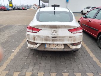 Hyundai i30 fastback - 6