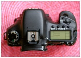 Prodám Canon EOS 7D - 6