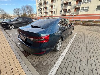Škoda Superb 2.0 tdi hatchback facelift - 6