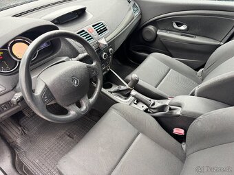 Renault Megane 1.5 DCi - 6