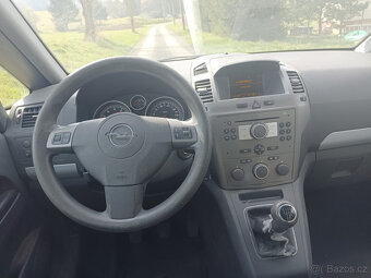Opel Zafira 1.8 103Kw RV.2006 7.míst. TAŽNÉ-NOVÁ STK - 6