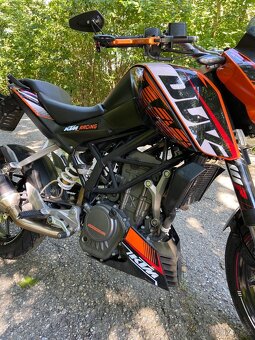 KTM Duke 125, r.v. 2011 - 6