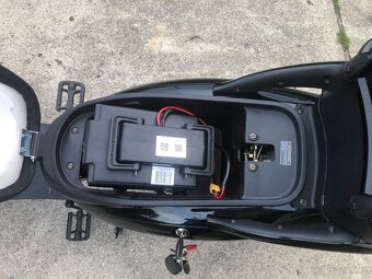 Elektroskútr Racceway E-Moped 80 km/h, Nejlepší tuning 5,2kW - 6