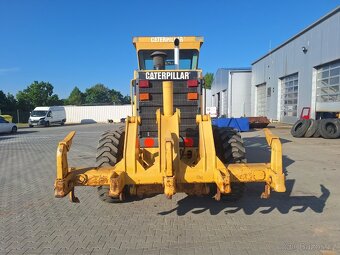 CAT 12 H - 6
