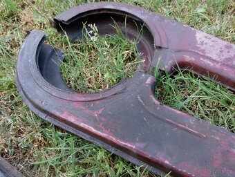 ČZ 125, 175 kryty řetězu - 6