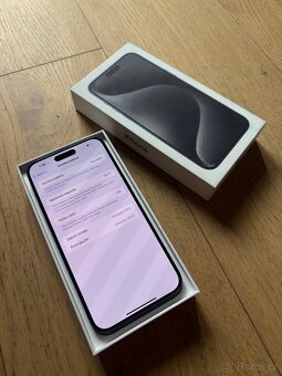 Apple iPhone 15 Pro Max 256GB černý - 6