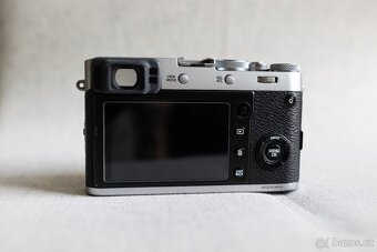 Fujifilm X100F – ikonický street fotoaparát - 6