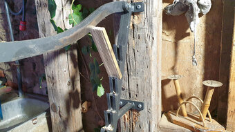 Prodám ruční Štípač třísek RNST 1 nástěnný, - 6