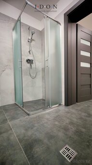 Komerční prostor v Bystřici. Novostavba o celkové ploše 53.9 - 6