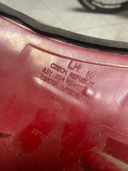 Zadní světla ford Focus MK1 - 6