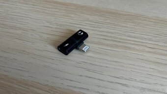 Přívěsek Marvel Captain America + redukce USB C/lightning - 6