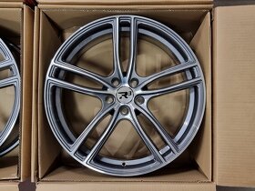 německá alu R3 WHEELS H01 8,5x20" 5x120 ET35 R20 - 6