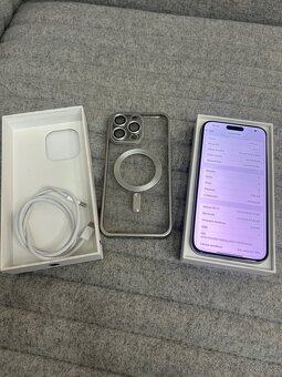 iPhone 15 Pro Max 256 GB Bílý Titanium - 6