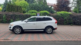 Volvo XC60 2.4D Automat-175hp r.2010 výbava Summum - 6
