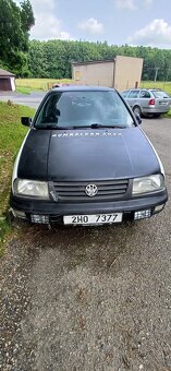 VW Vento 1.9 TDi - 6