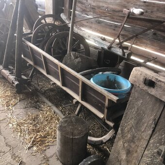kočár saně žebřiňák brány pluh hasičská pumpa - 6