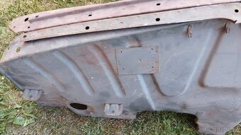 Nepoužité přední podběhy na Škoda 110R erko, Škoda 100, - 6