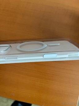 Originalni kryt na Iphone 16 Pro Max - 6