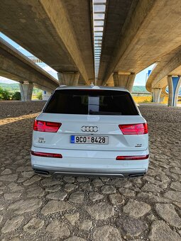 Audi Q7 - 6