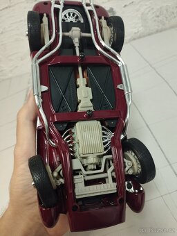 Ferrari 250 Testa Rossa 1/18 - 6