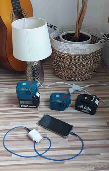 Aku Invektor-generátor 230V/200W, pro Aku Makita 18V. - 6