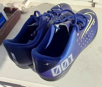 Nike NOVÉ - 6