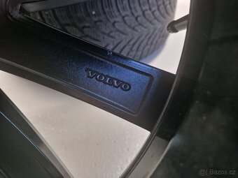 Origo alu kola Volvo R19 s pneu Nokian WR - 6