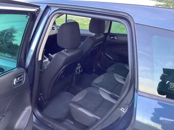 Peugeot 308 SW 1.6 HDI 2011 - 6