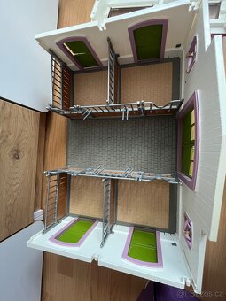 prodam domecek pro kone+cukrarnu - 6