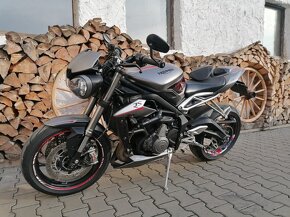 TRIUMPH STREET TRIPLE 765 RS - 6