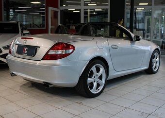 Mercedes-Benz SLK 350 benzín automat - 6