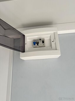 Obytný kontejner PMP o rozměru 3 x 6 m s francouz.dveřmi - 6