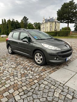 Peugeot 207 sw 1.6hdi - 6