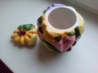 Starý Porcelán - VÁZA// KOŠÍČEK// - DÓZA - FORMA - 6