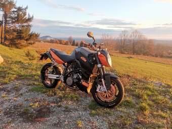 KTM Superduke 990 - 6