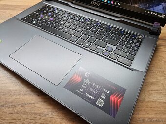 17" 2K_MSI VECTOR 17 HX_i9-14900HX_32GB_2TB_RTX 4090 16GB - 6