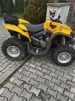 CAN AM RENEGADE 800 - 6