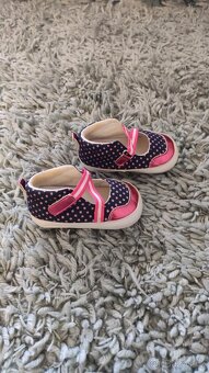 Dětské čepičky od 0 měsíců do cca 1,5 let - 6