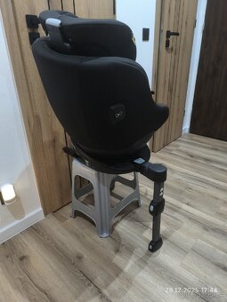 Dětská autosedačka Graco turn2me i-size R129 - 6