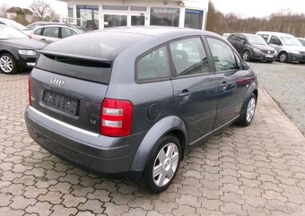 Audi A2 1.4i Digi klima benzín manuál 55 kw - 6