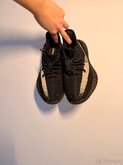 YEEZY Oreo 350 - 6