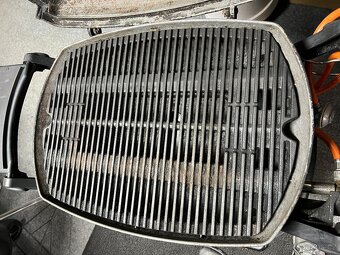 WEBER Q1000 PLYNOVÝ GRIL - 6