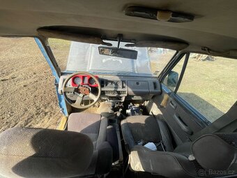 Isuzu Trooper - 6