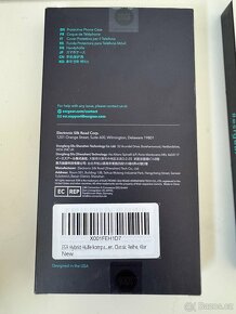 ESR tenké silikonové pouzdro na iPhone 13 - 6