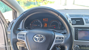 Toyota Avensis Kombi 1.8 Valvematic Benzin 108kW - 6