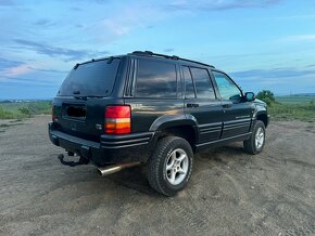 Jeep Grand Cherokee ZJ 5.9 V8 Limited LX - 6