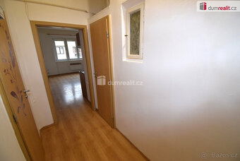 Pronájem bytu 1+kk, 28m² ul. Kolbenova, původní cihlový dům - 6