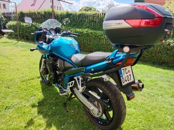 Suzuki gsf650s - 6