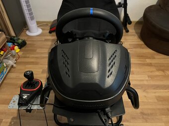 Thrustmaster T300 + playseat + Thrustmaster TH8S - 6